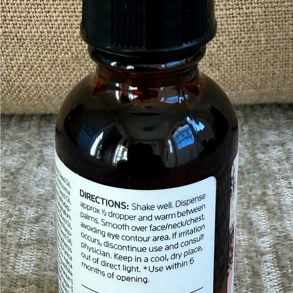 Protective Day Oil (exp. 4/26 use within year of date) Marie Veronique - Picture 5 of 6